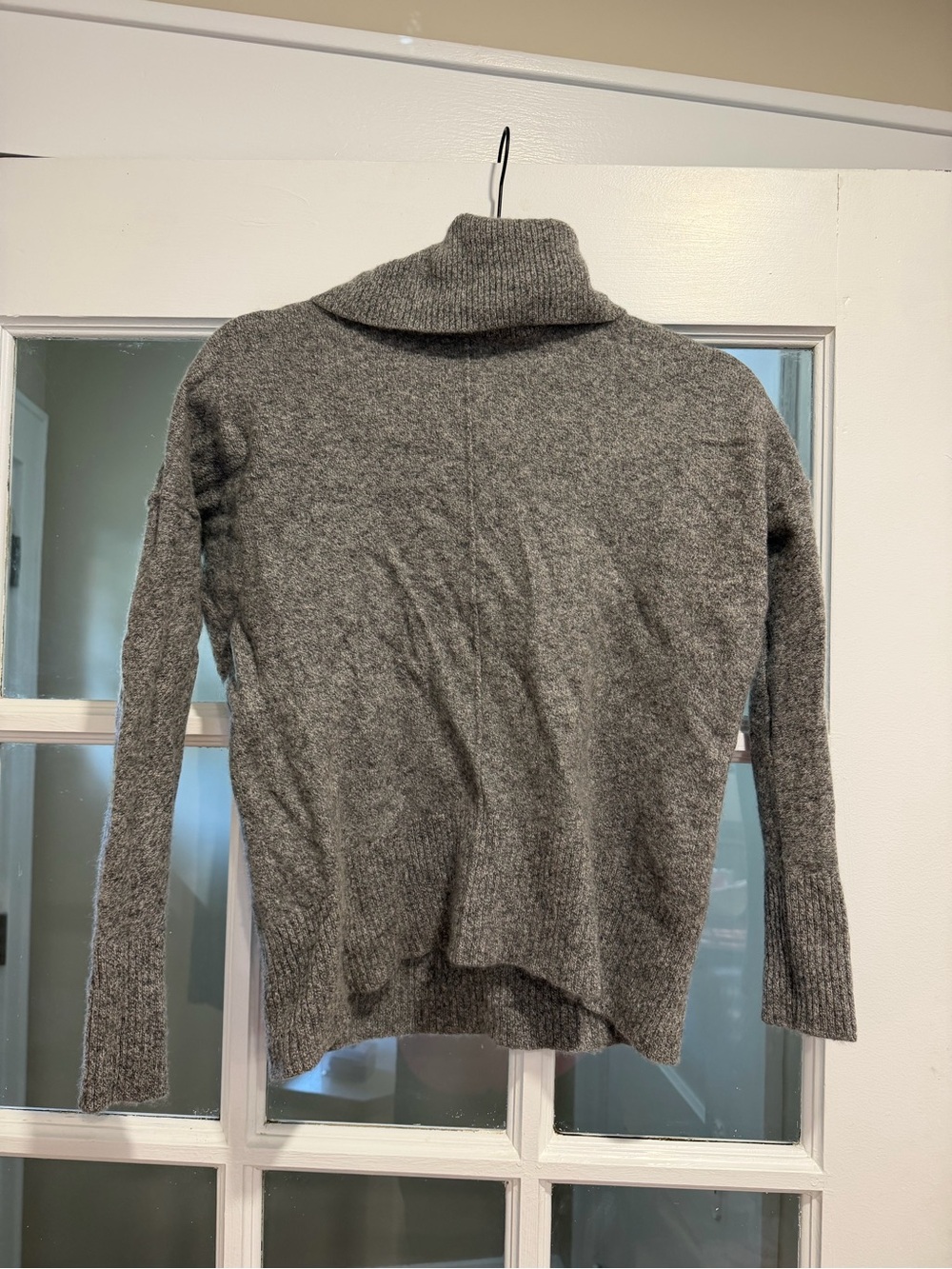 EUC Aqua Cashmere Turtleneck Sweater, Grey, Sz S